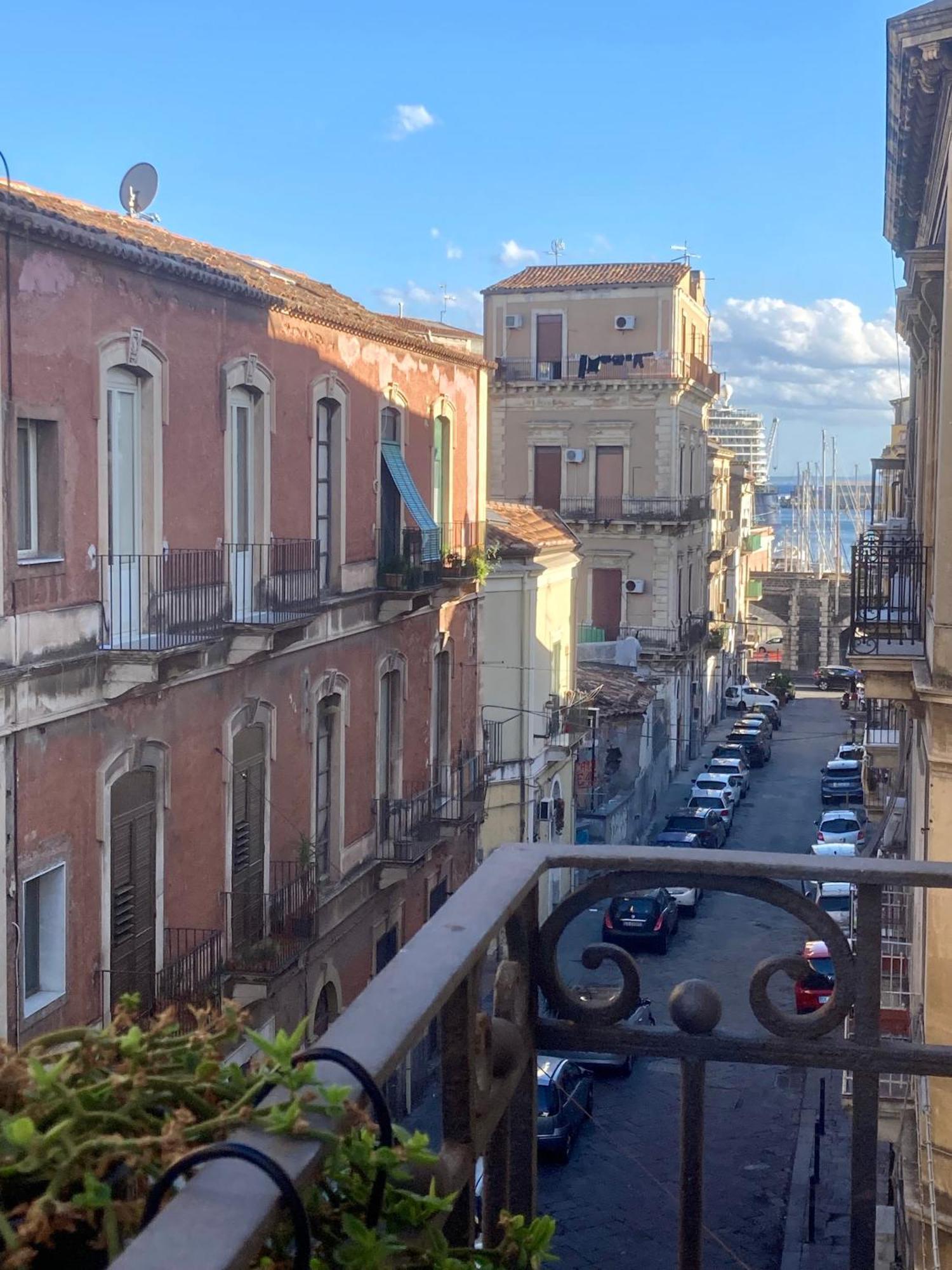 Civita Boutique Catania Bagian luar foto